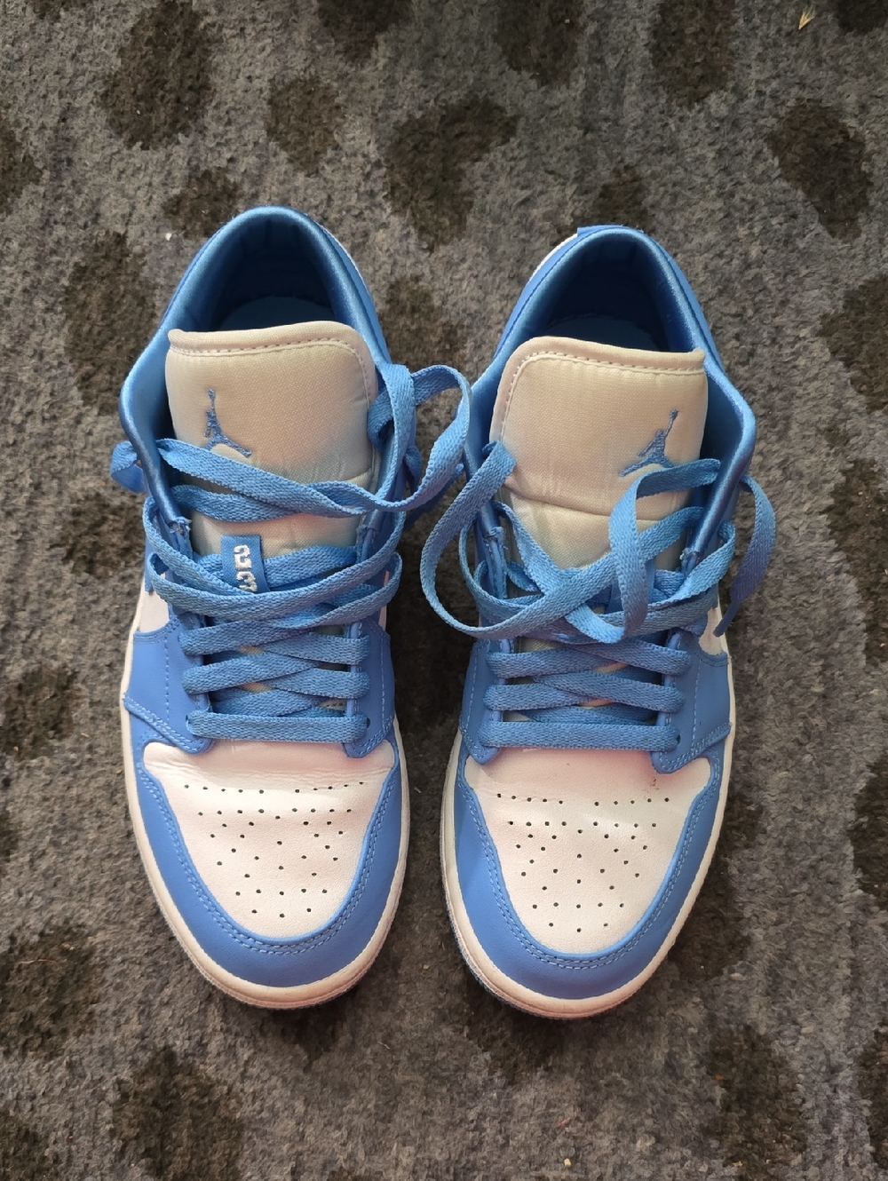 Jordan Low 1 - Picture 2 of 7